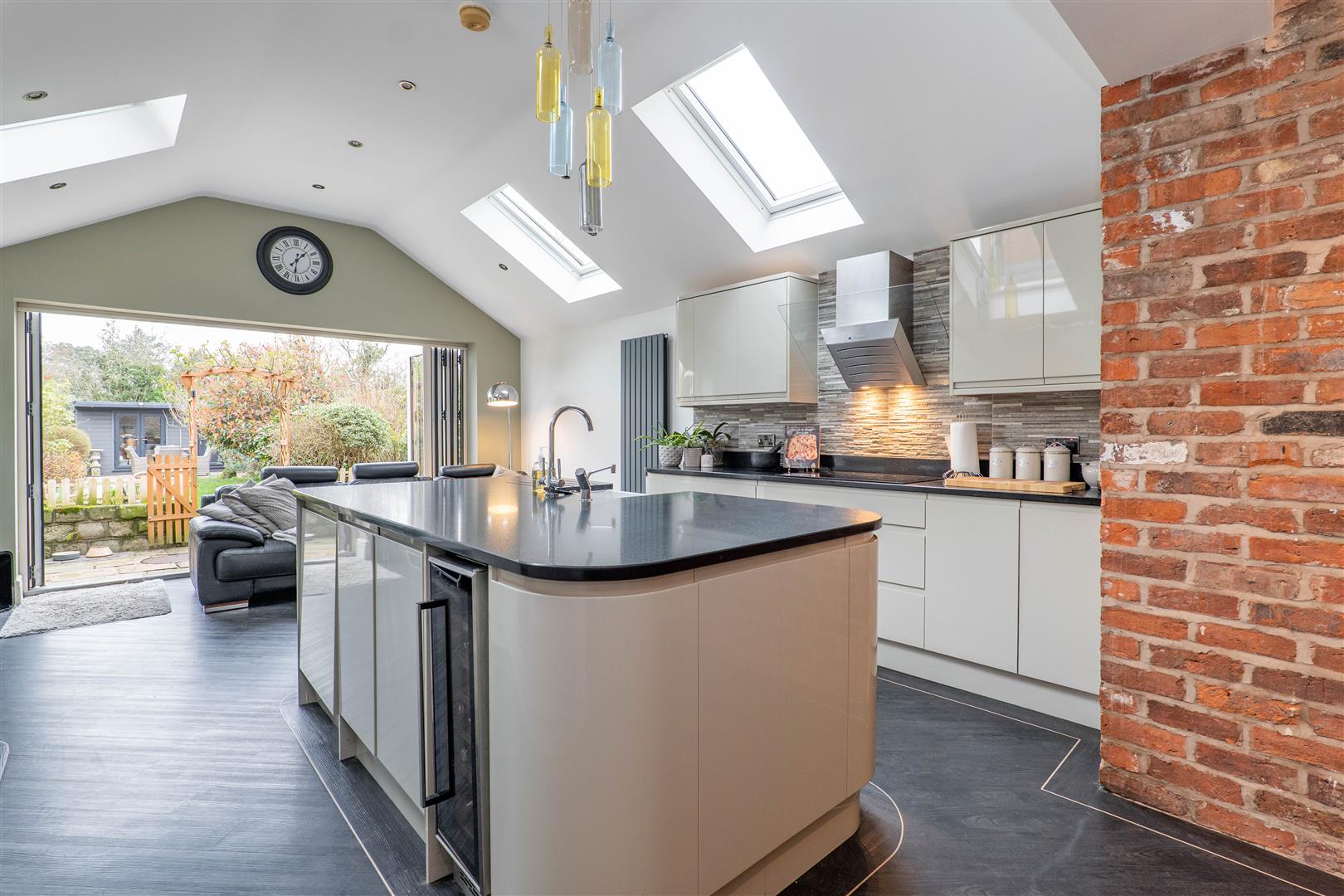 2 bed property in Poplar Avenue, Preston